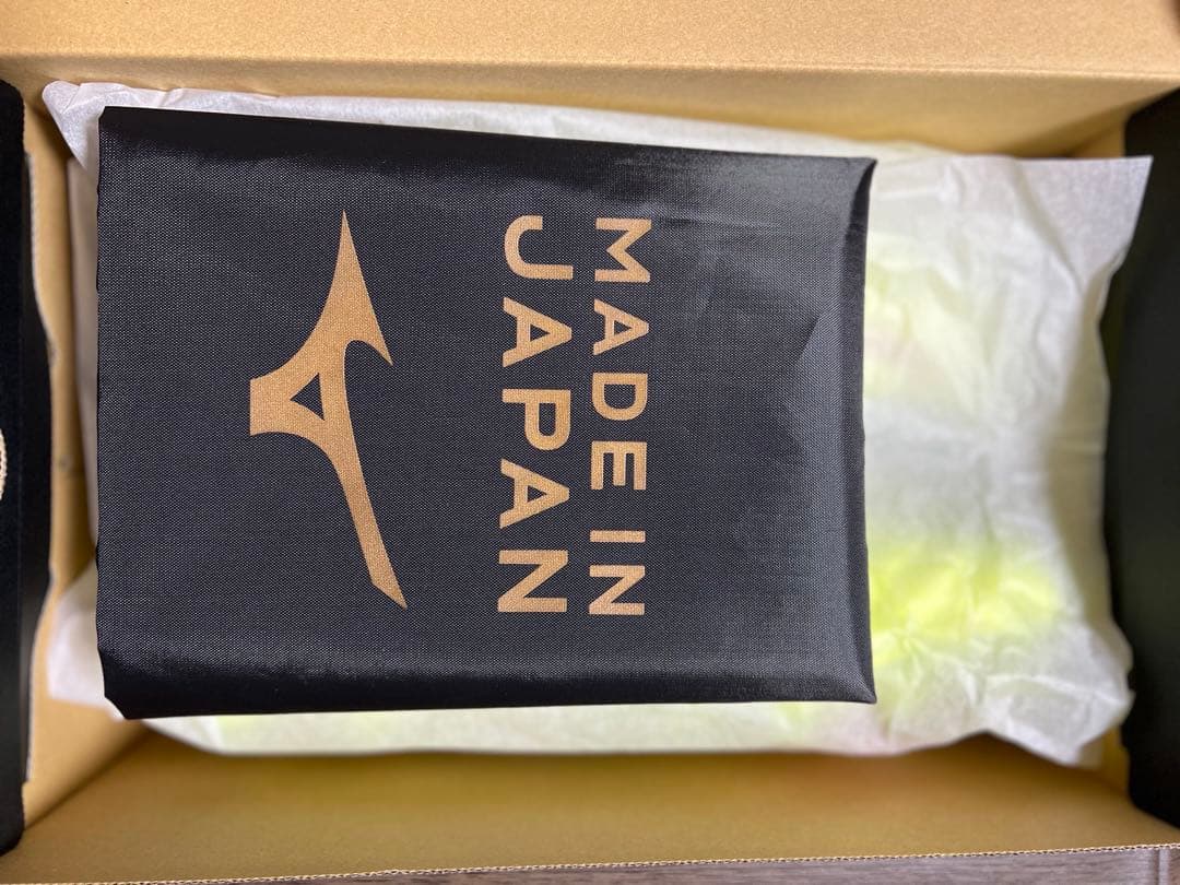 新品 ミズノ モレリアネオ4ジャパン 28㌢ P1GA243045