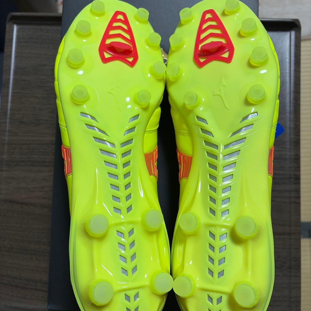 新品 ミズノ モレリアネオ4ジャパン 28㌢ P1GA243045