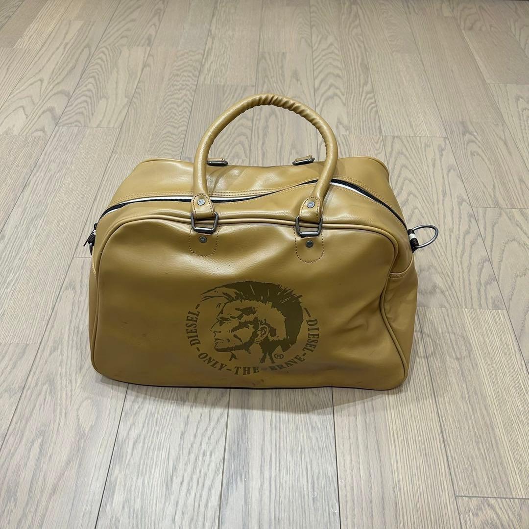 DIESEL (ディーゼル) ロゴプリント レザー ミニボストンバッグ　ベージュ