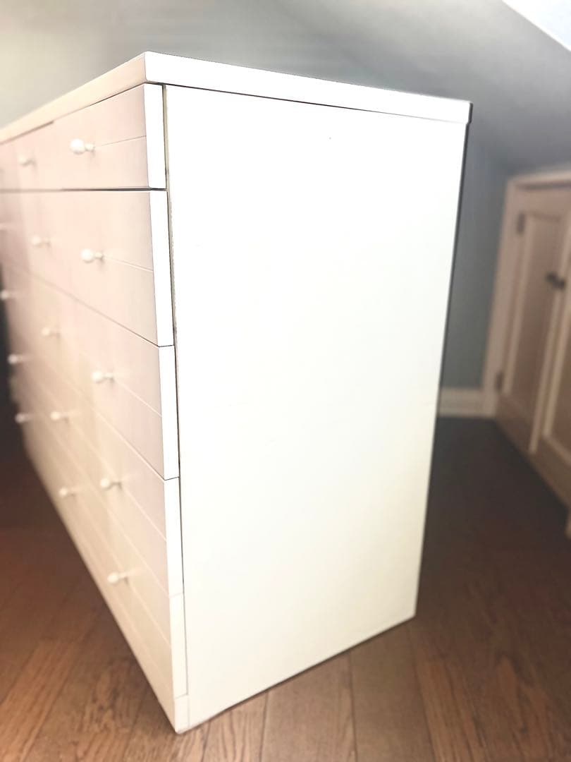 取手部分がまるっこくて可愛いチェスト白　11杯　5段