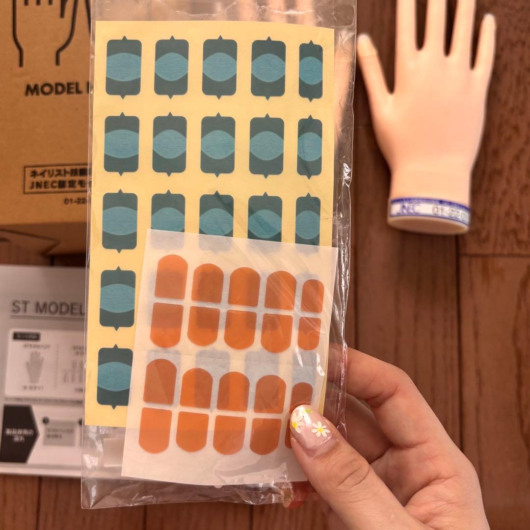 JNEC認定モデルハンド 【美品】