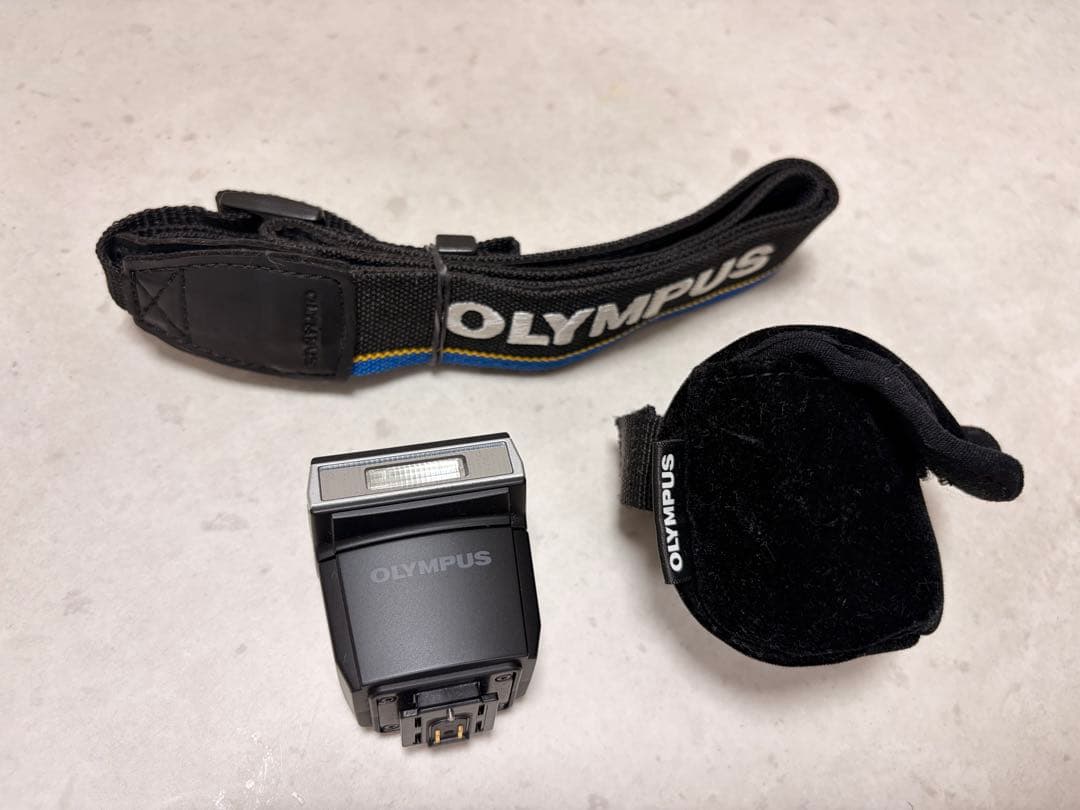 【レンズ付き】OLYMPUS OM-D E-M5 Mark II