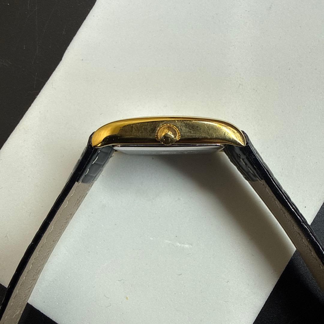 腕時計 TISSOT ティソ FASCINATION T815 スクエア 2針