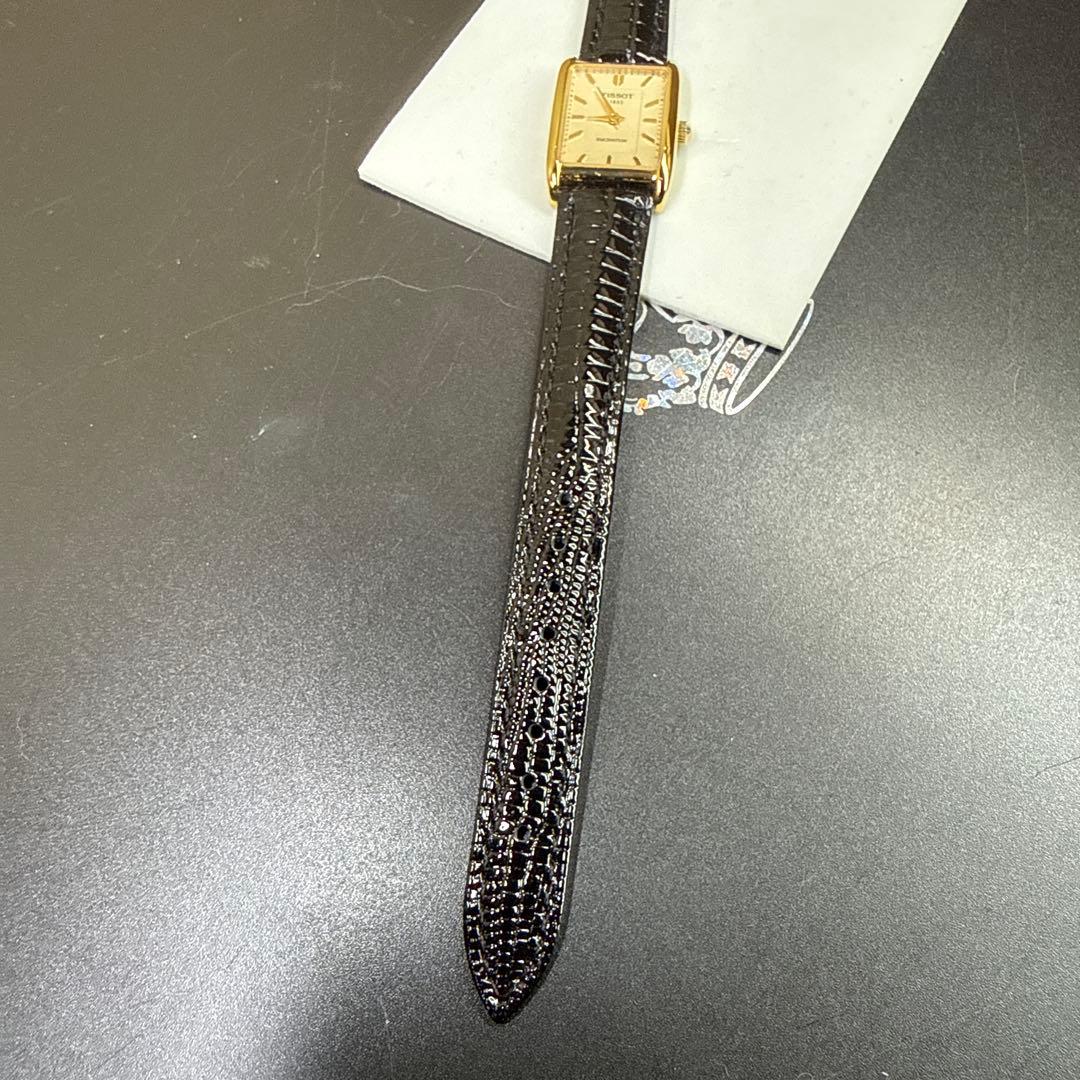 腕時計 TISSOT ティソ FASCINATION T815 スクエア 2針