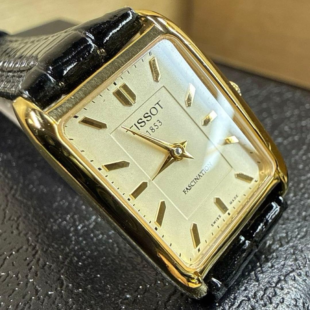 腕時計 TISSOT ティソ FASCINATION T815 スクエア 2針