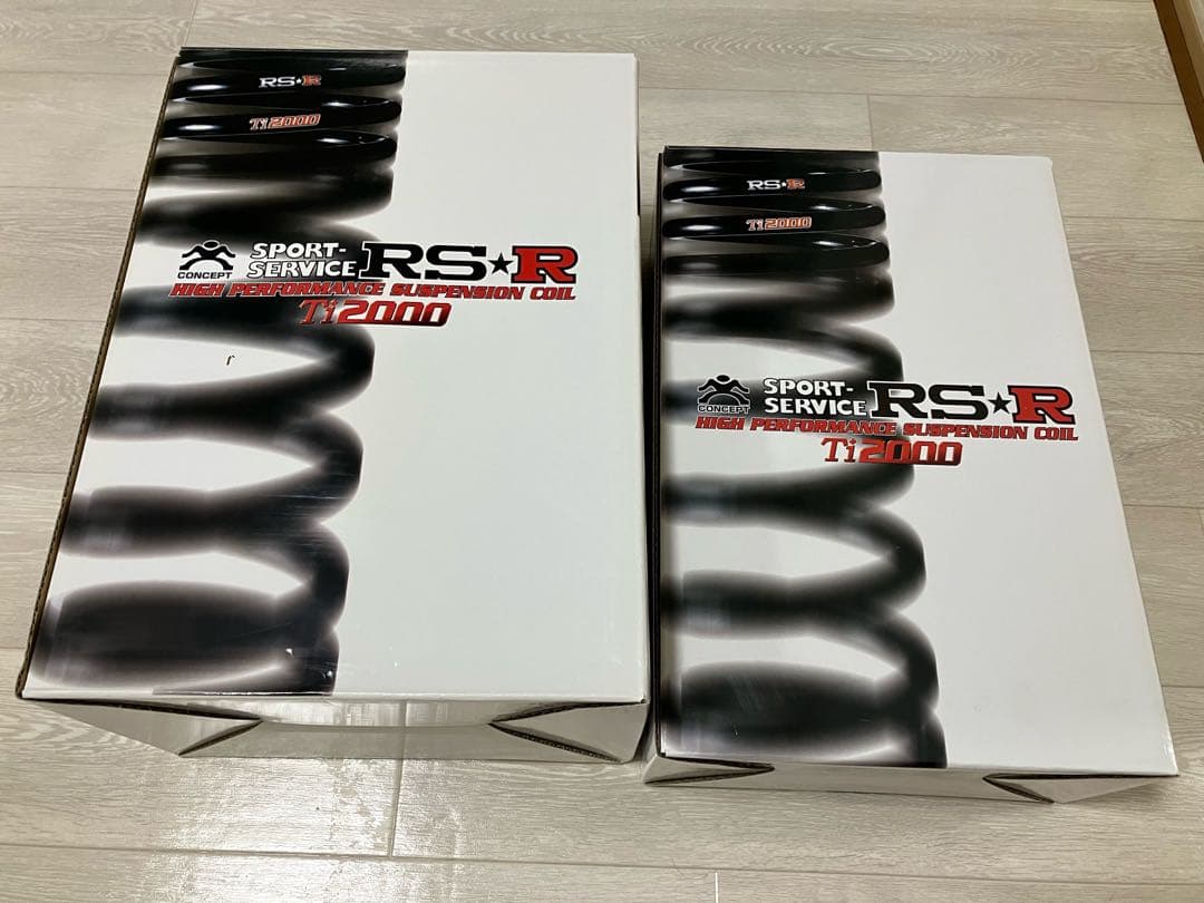 RS-R アウディS3 （8V）用ダウンサス　送料込み