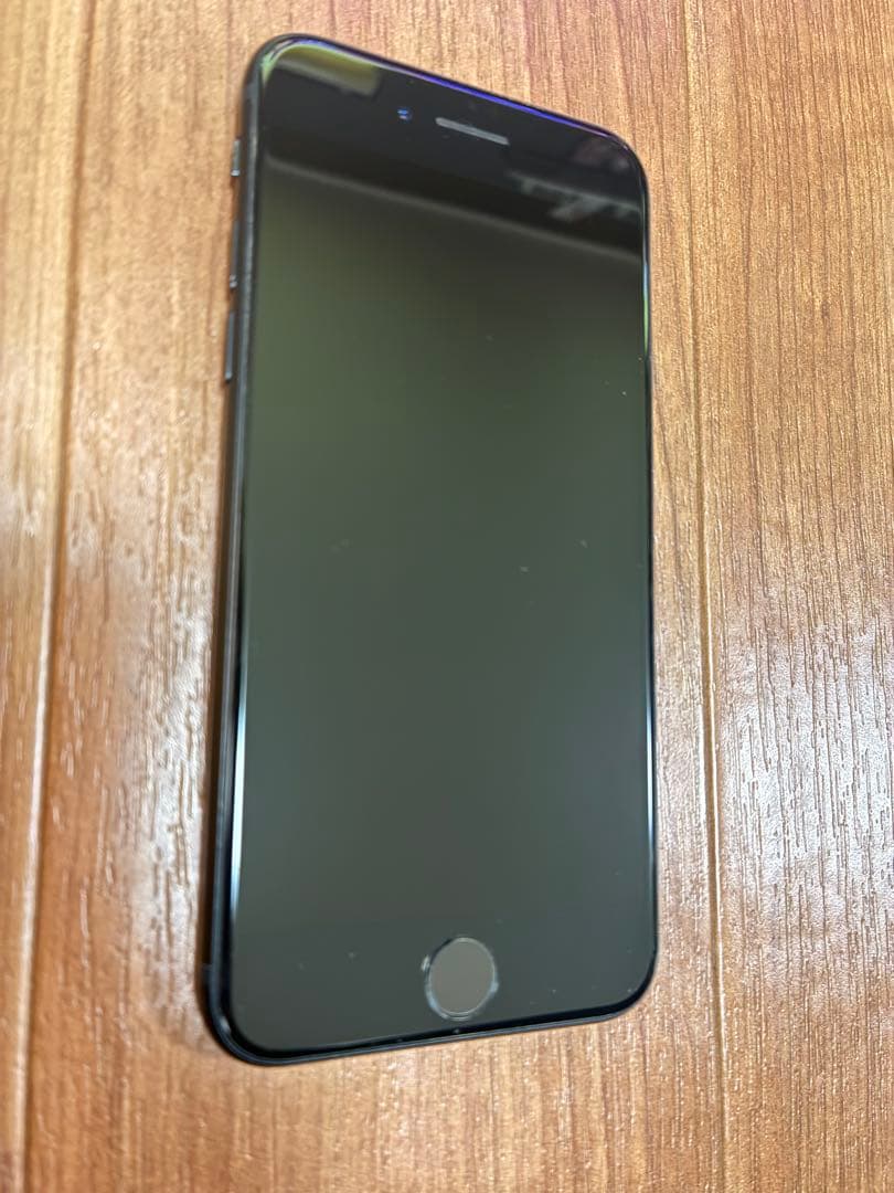 Apple iPhone SE (第3世代)(64GB) 本体