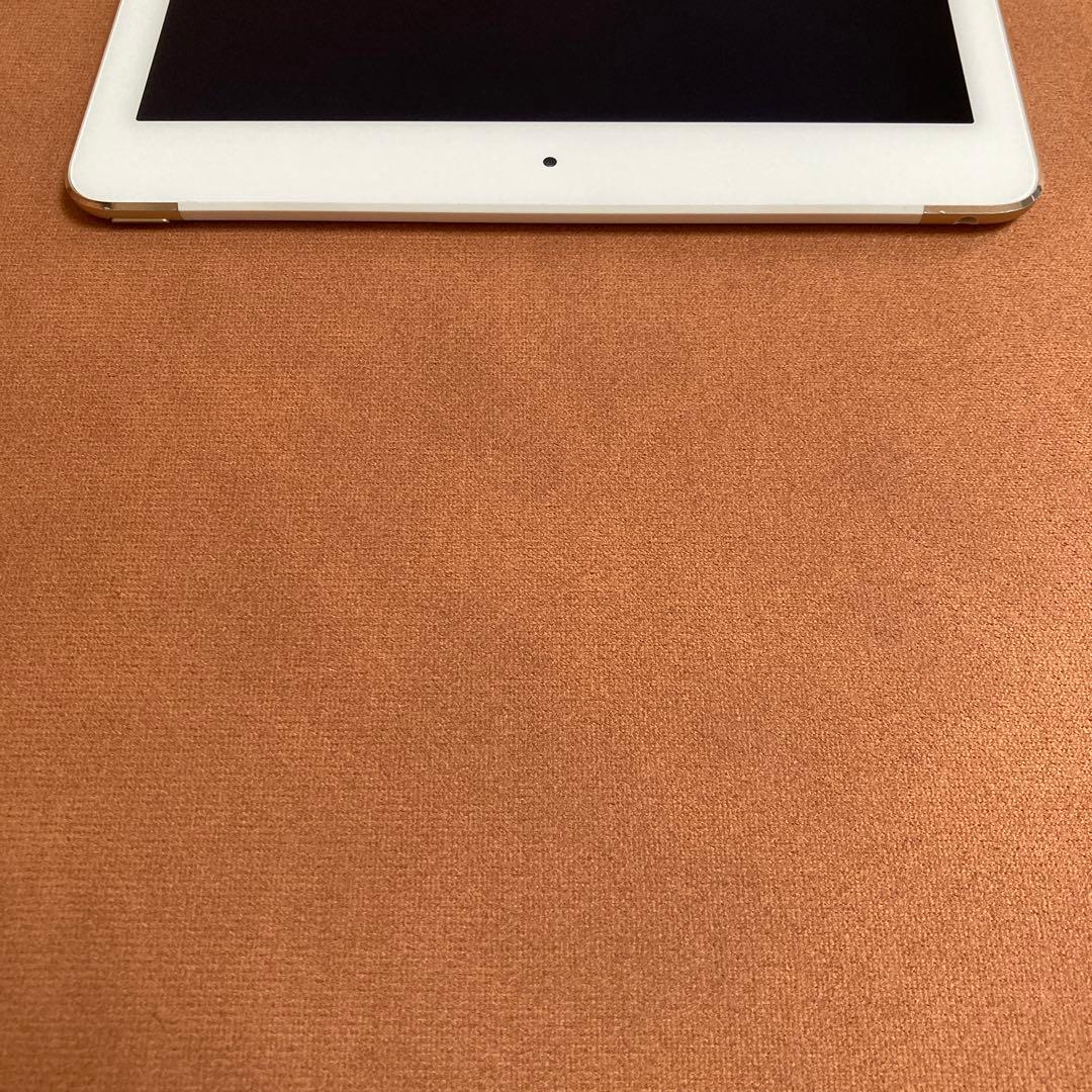 121【早い者勝ち】iPad Air2 第2世代 32GB au☆