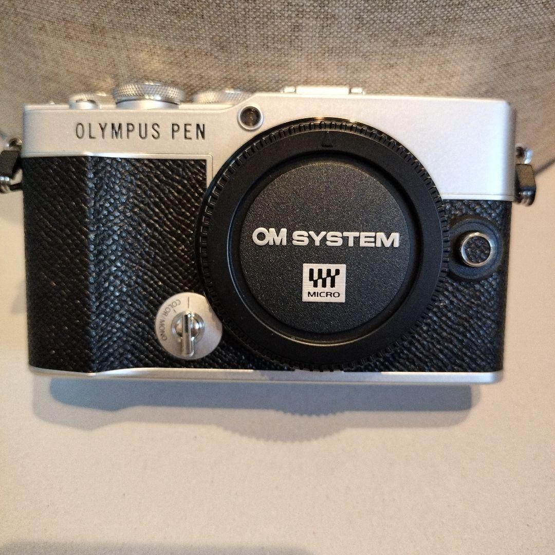 OLYMPUS　PEN E-P7