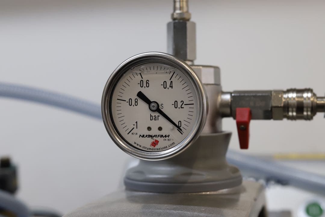 ロボクープR-10E 真空装置付　FMI