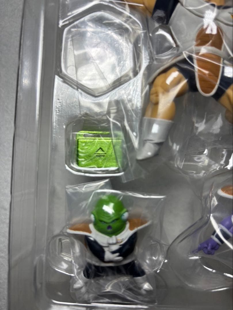 HGドラゴンボール超　ギニュー特戦隊セット　バンダイ