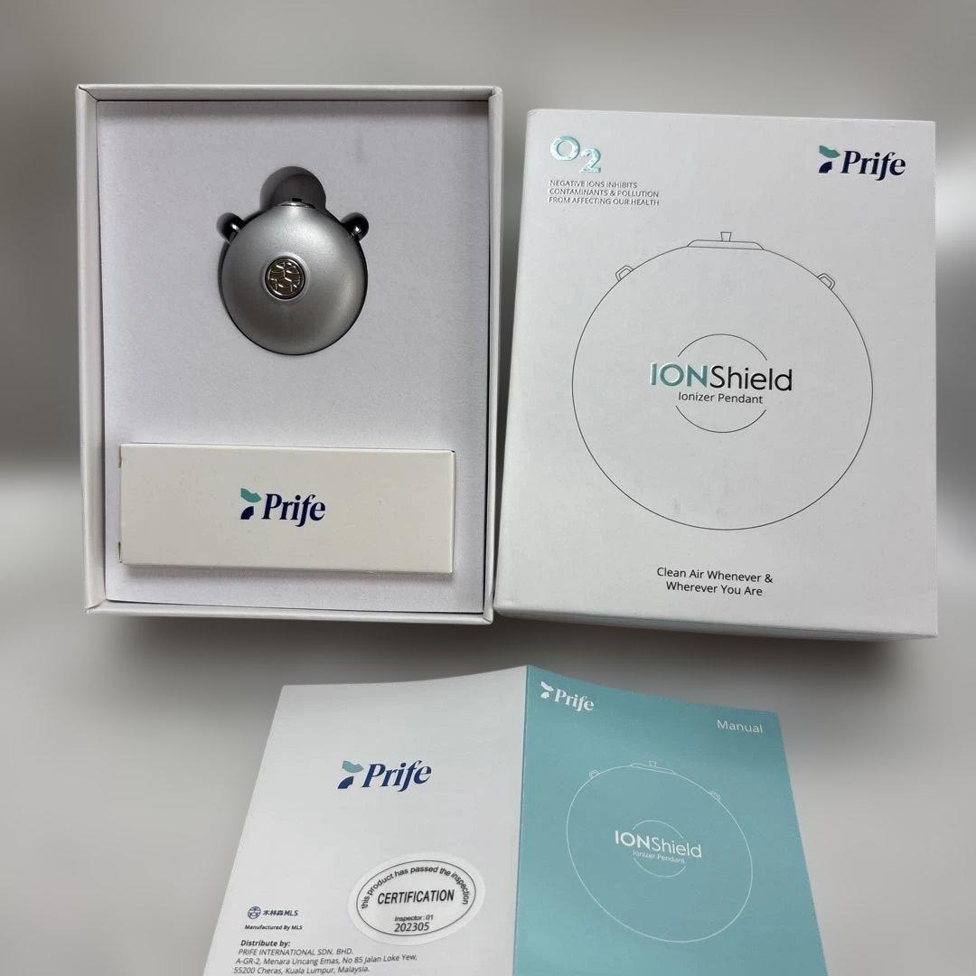 携帯空気清浄機　イオンシールド　シルバー