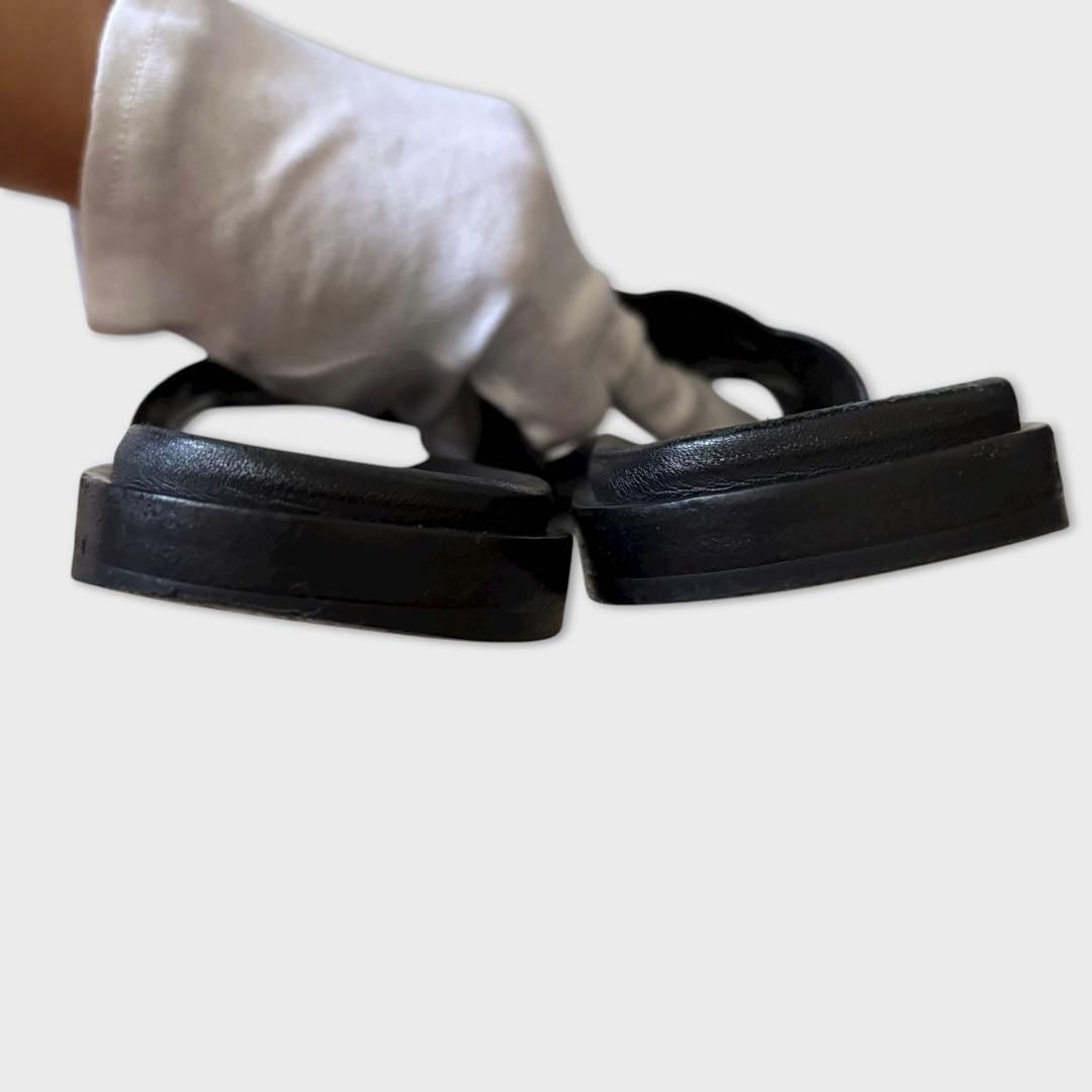 シャネル ココマーク フラットサンダル エナメル 23.5 箱付き