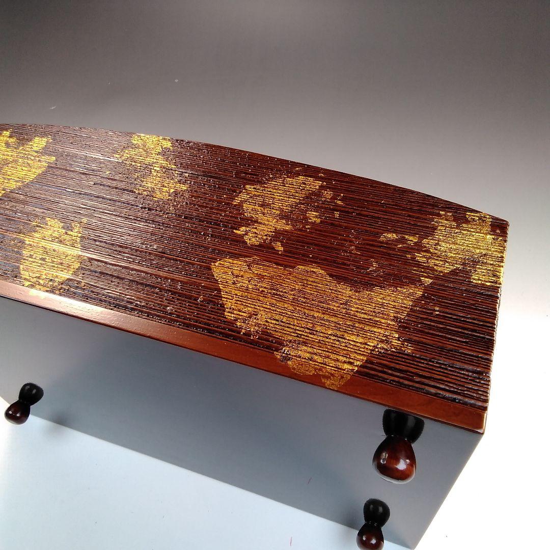 ア28 　伝承漆芸　『土居善峰』作　白檀塗　櫛形　莨盆　　煙草盆　茶道具