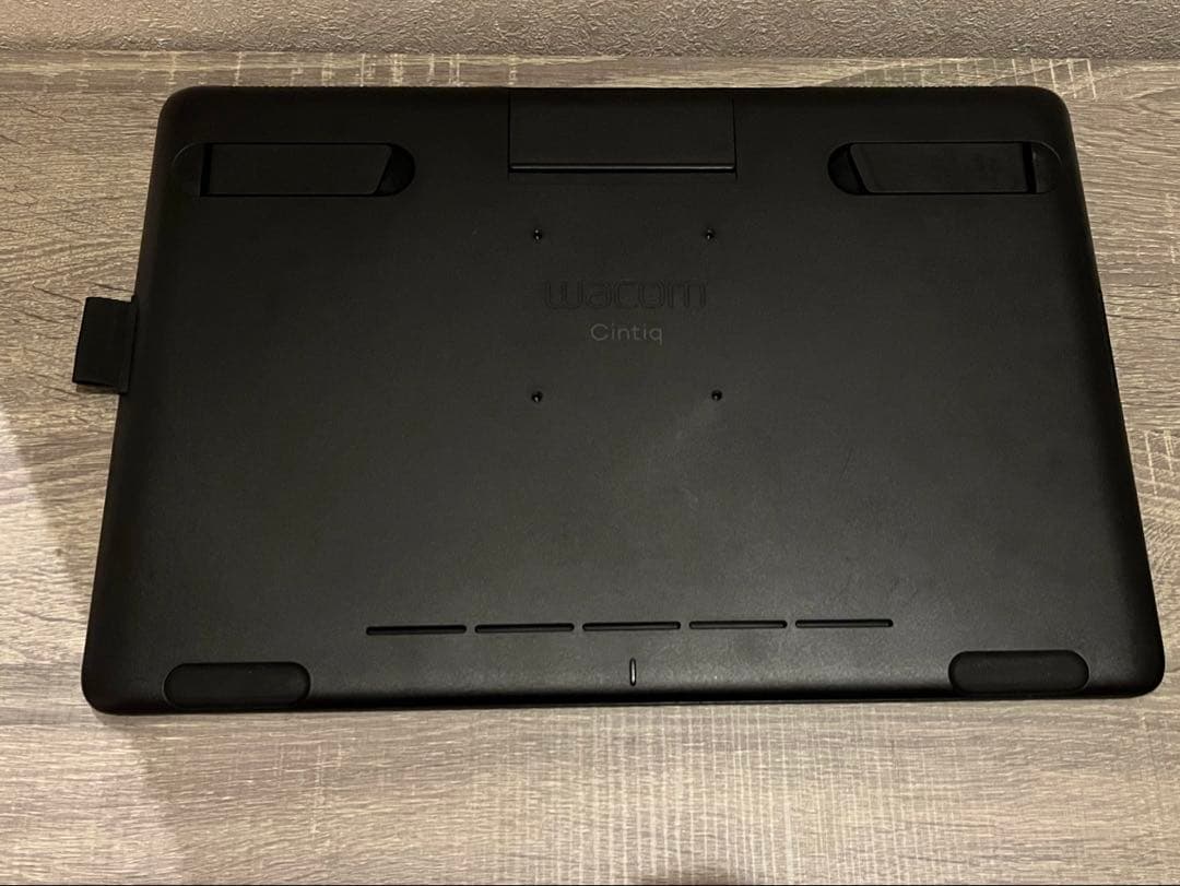 Wacom Cintiq 16 DTK1660K0D 液タブ
