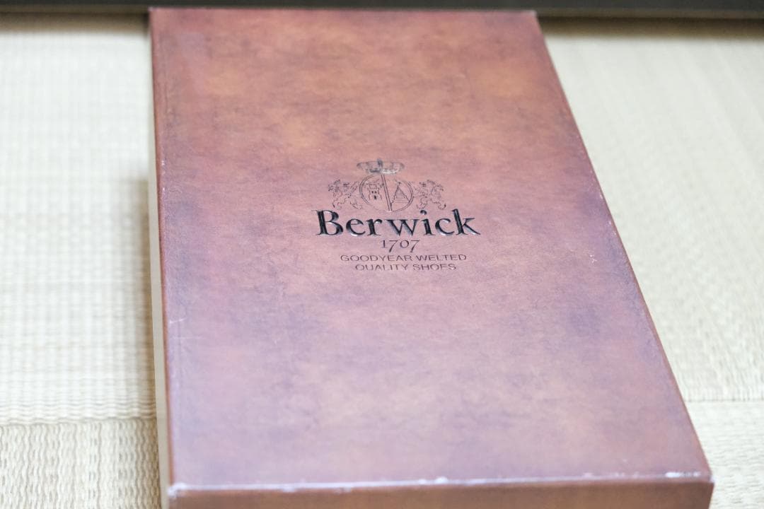 Berwick 1707 4477 ACVI ブラウン　UK5.5