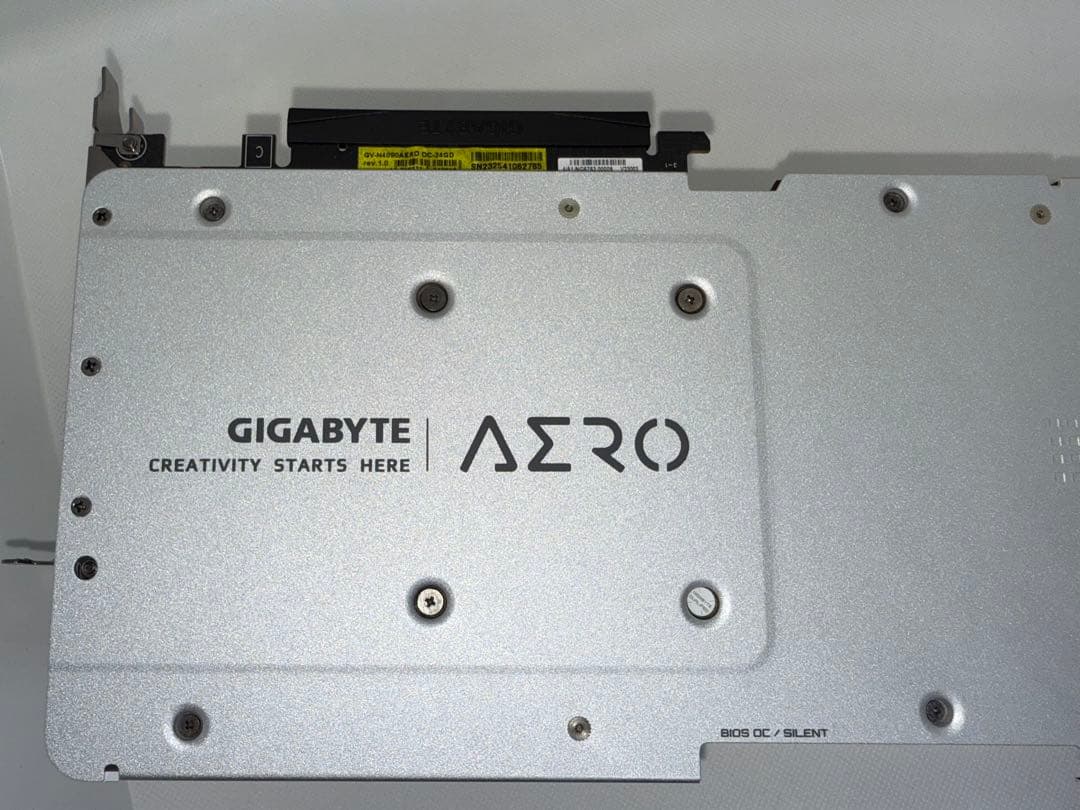 GIGABYTE AERO OC 24G GEFORCE RTX 4090 白