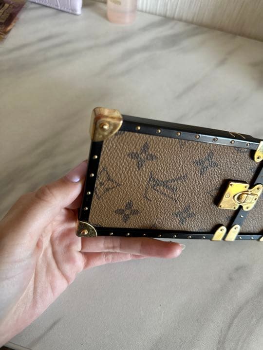 LOUIS VUITTON アイトランク Xs