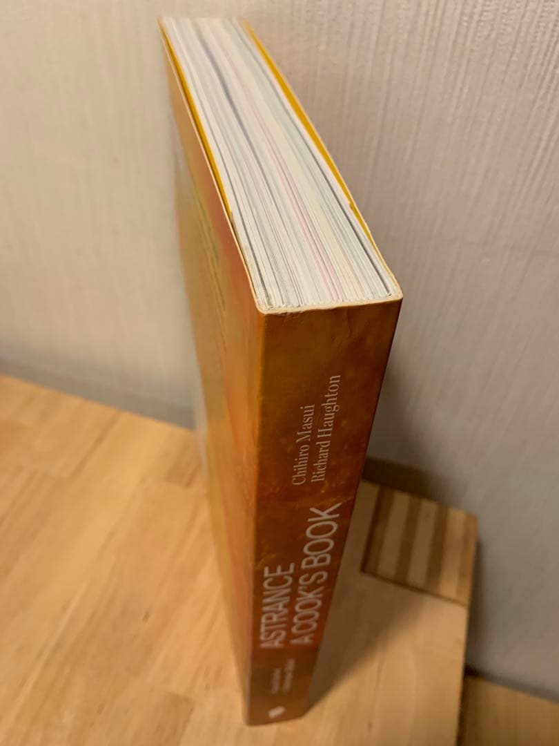 ASTRANCE A COOK'S BOOK アストランス料理本