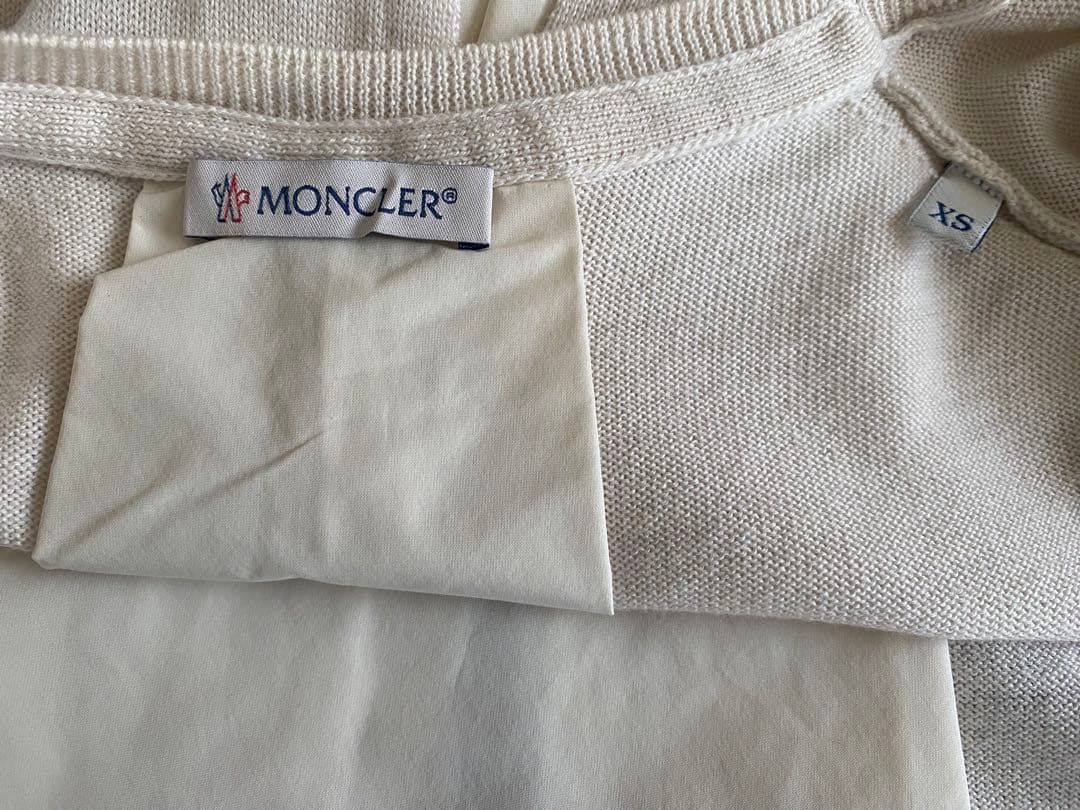 モンクレール　カーディガン