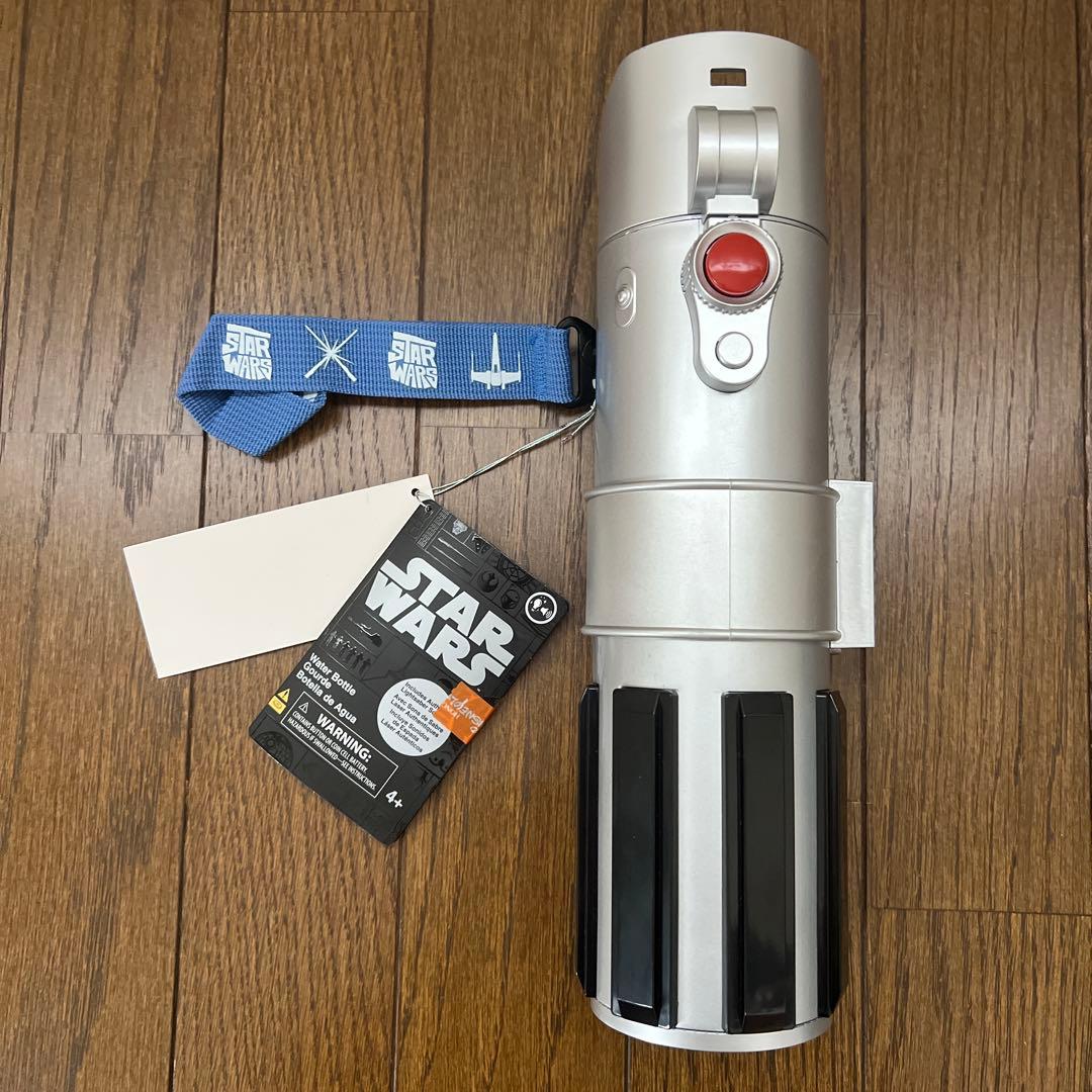 kanako　香港ディズニーランド　水筒　スターウォーズ　ライトセーバー型