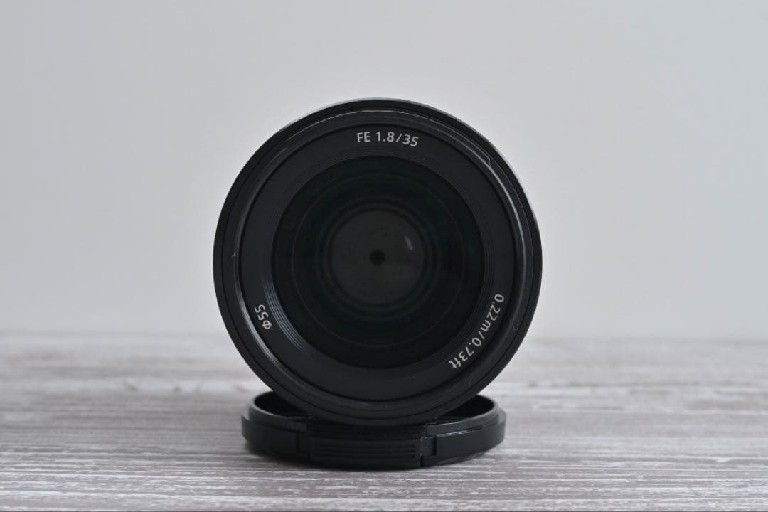 レンズ　SONY FE 35mm F1.8 SEL35F18F