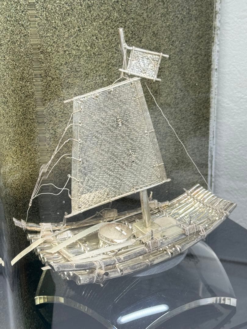 銀製 ヨット 置物 帆船モチーフ ケース付き