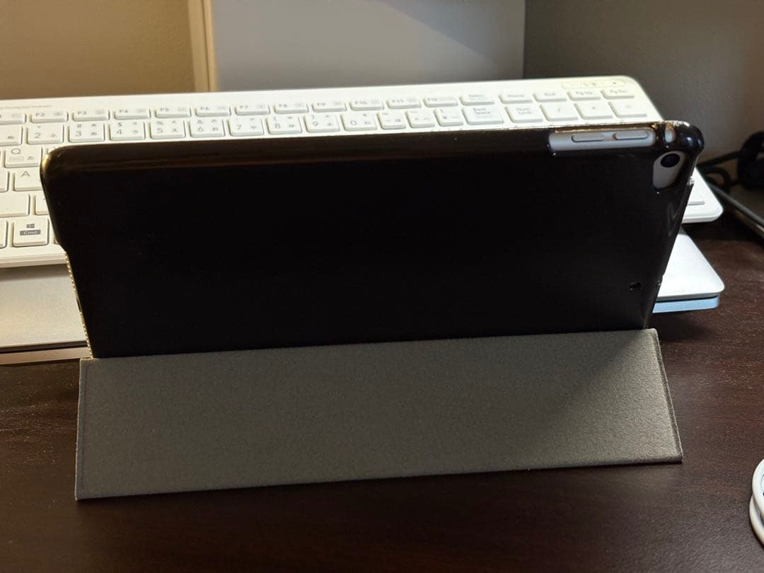 iPad mini 5 スタンド付きカバー SIMフリー 画面保護あり