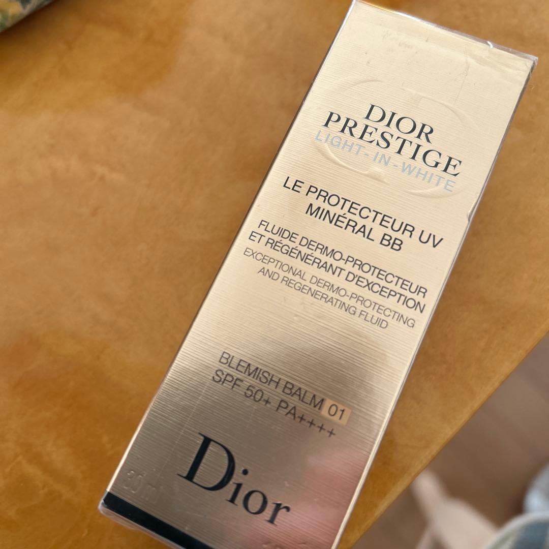 ディオール　プレステージホワイト　ルプロテクターUV BB 01