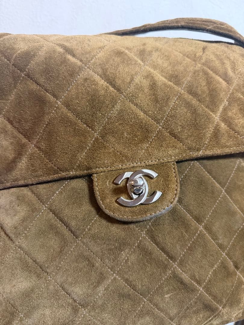 CHANEL ブラウン スエード ショルダーバッグ