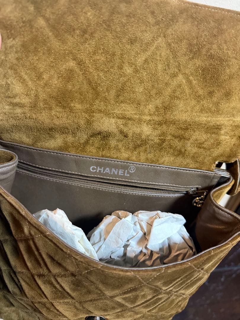 CHANEL ブラウン スエード ショルダーバッグ