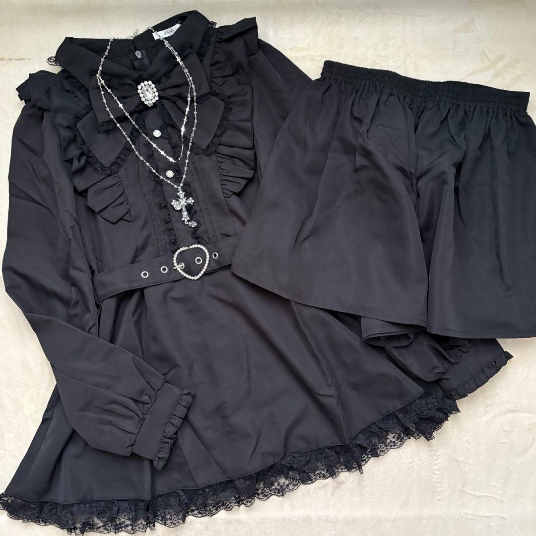 地雷 パルエルフィー メイド フリル リボン 十字架 ベルト セットアップ