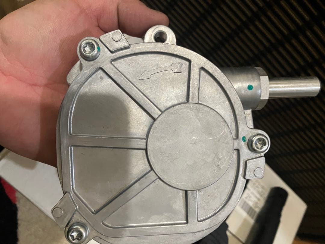 ベンツW212 M271 イグニッションコイル冷却パイプオイルフィルター新品など