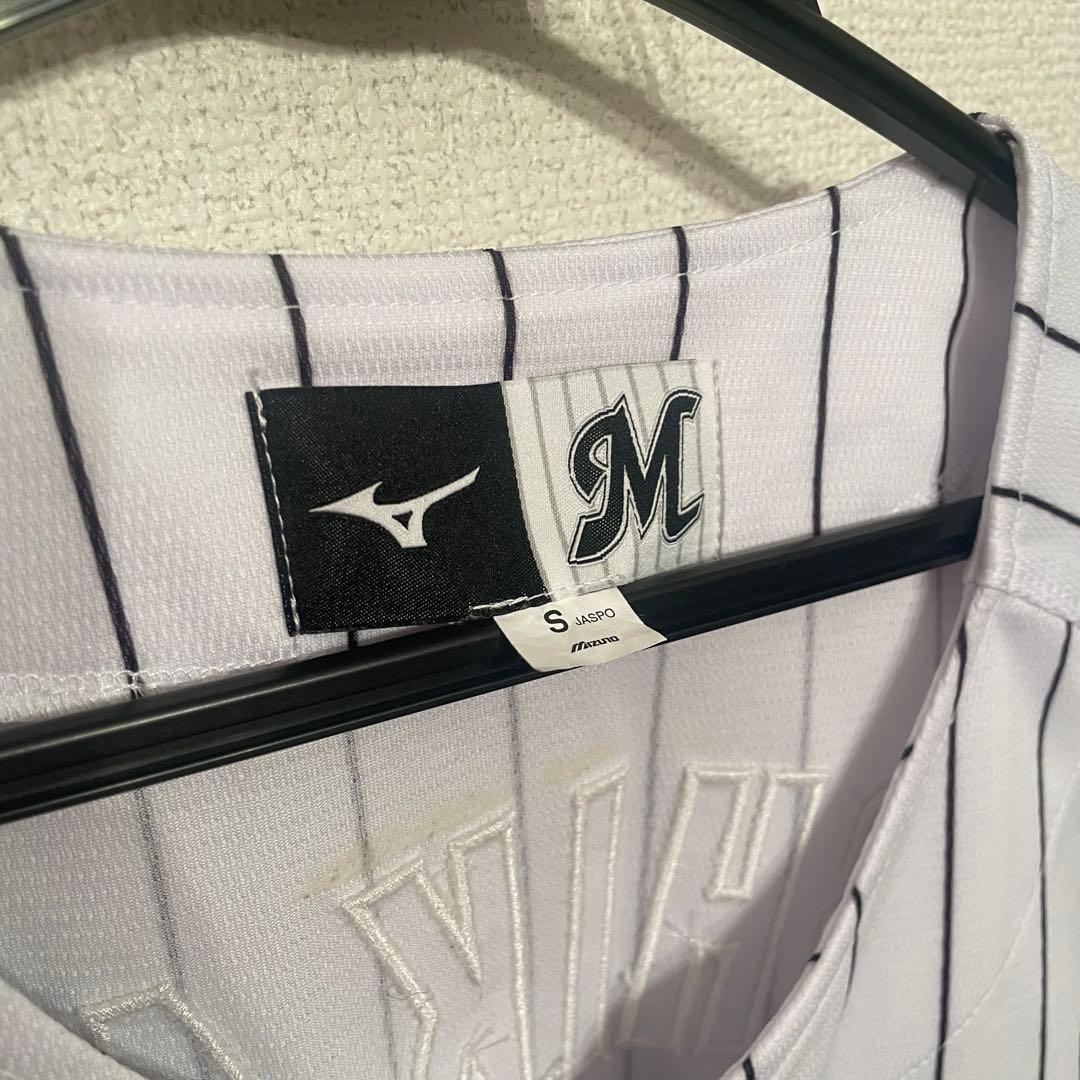 千葉ロッテマリーンズ　ユニフォーム　西川史礁選手