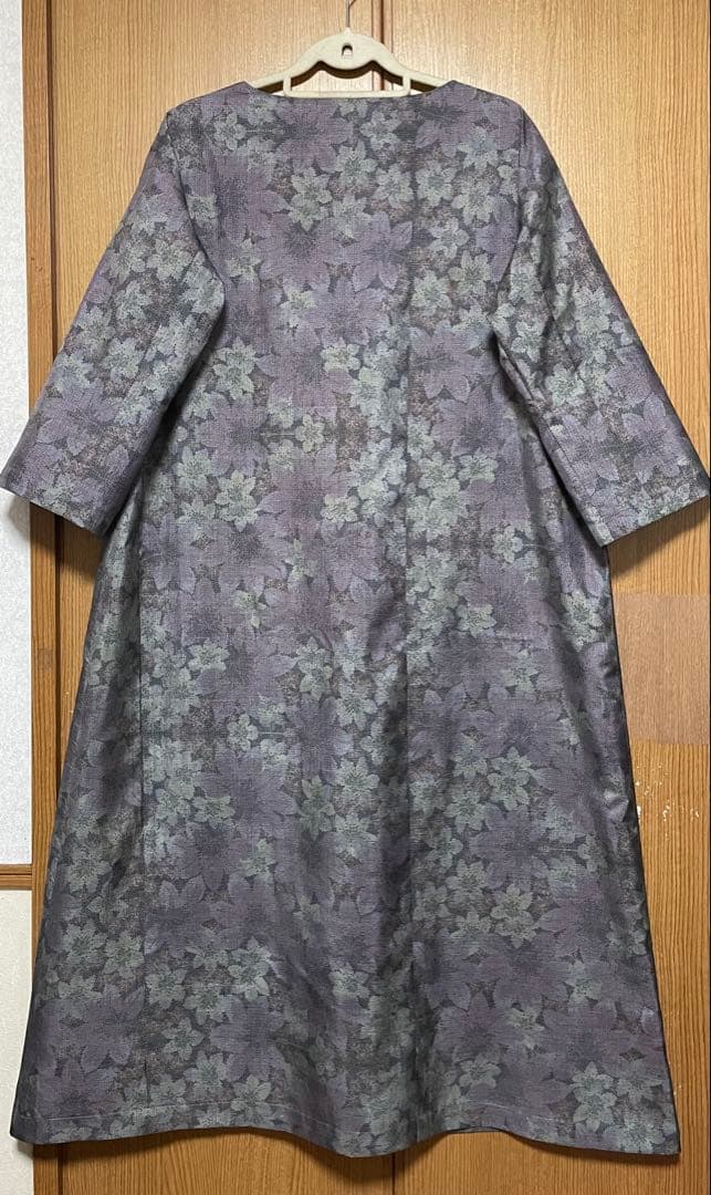 着物リメイク　大島のAラインワンピース　リボン(共布紐ベルト)付き