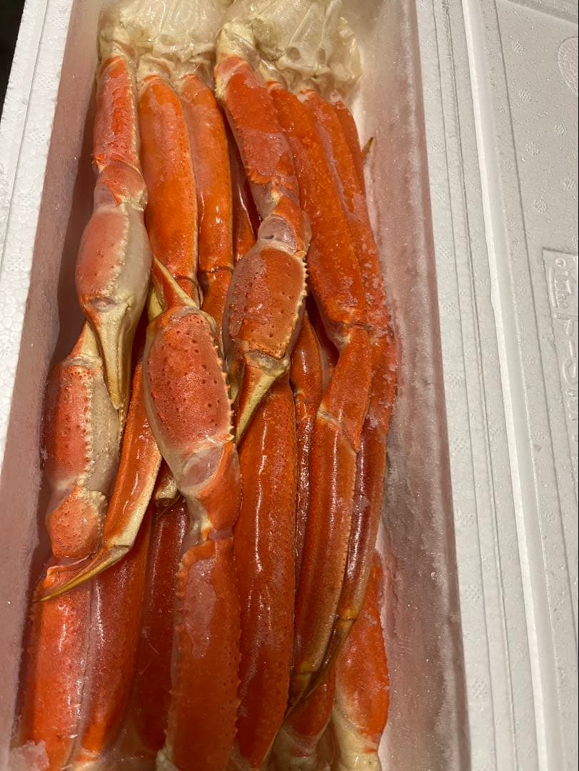 激選仕入れ！ボイル済み本ズワイガニ脚 冷凍4kg｜