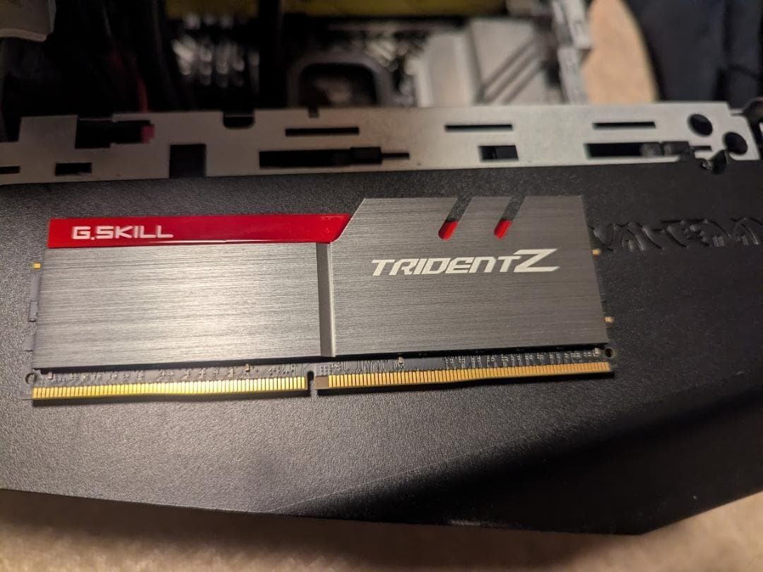 メモリー 32GB CL15 Sam B-die G.Skill DDR4-3200