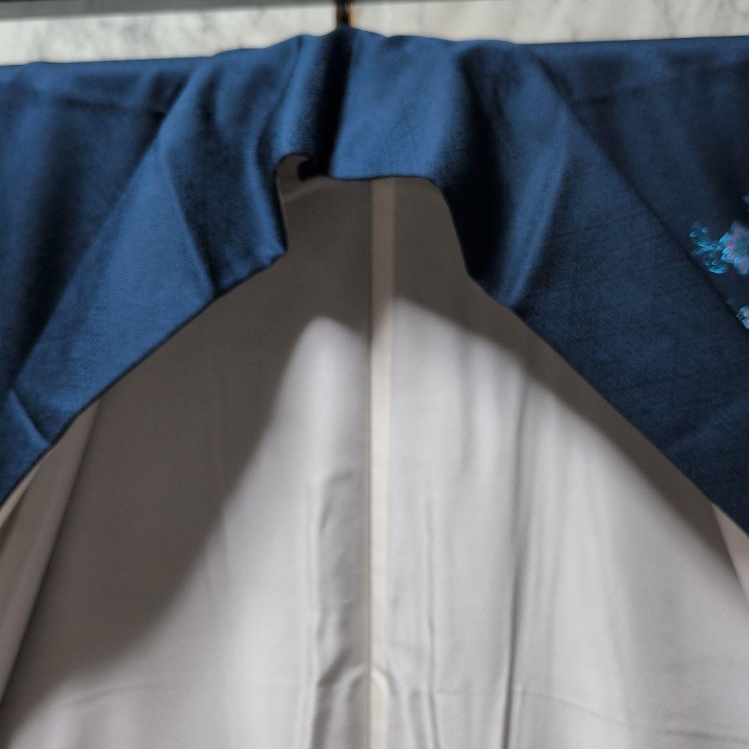 おかぁしゃ〜ん様[和田光正伝統工芸士]叙勲受章者、濃ブルー系付下げ逸品バジックガ