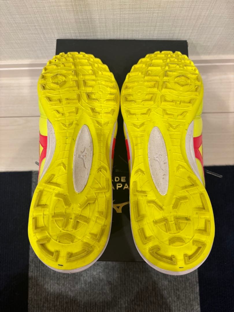 MIZUNO モレリア　サラ　ジャパン　ターフ　イエロー