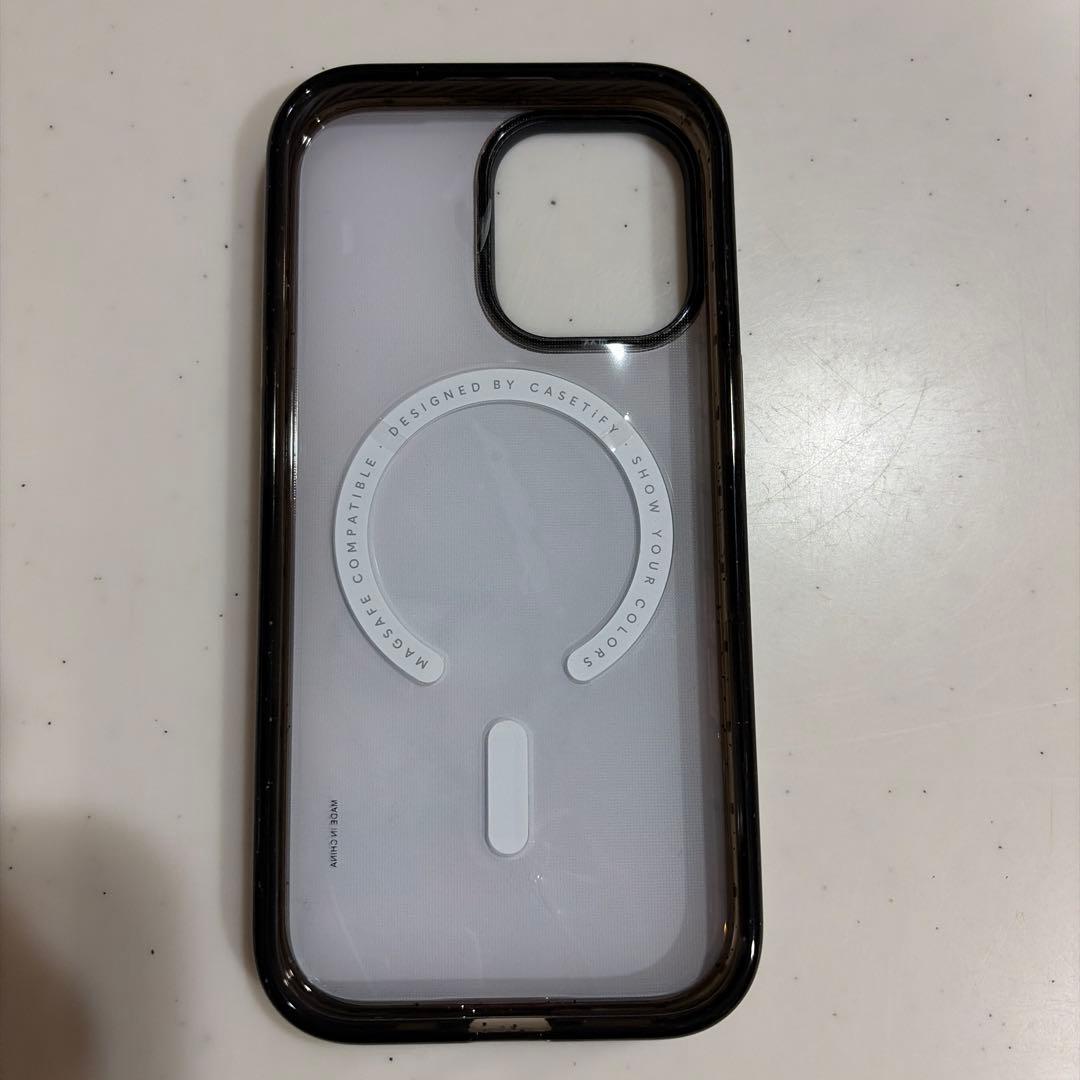 えりか　CASETiFY iPhone17 ケース 蜷川実花