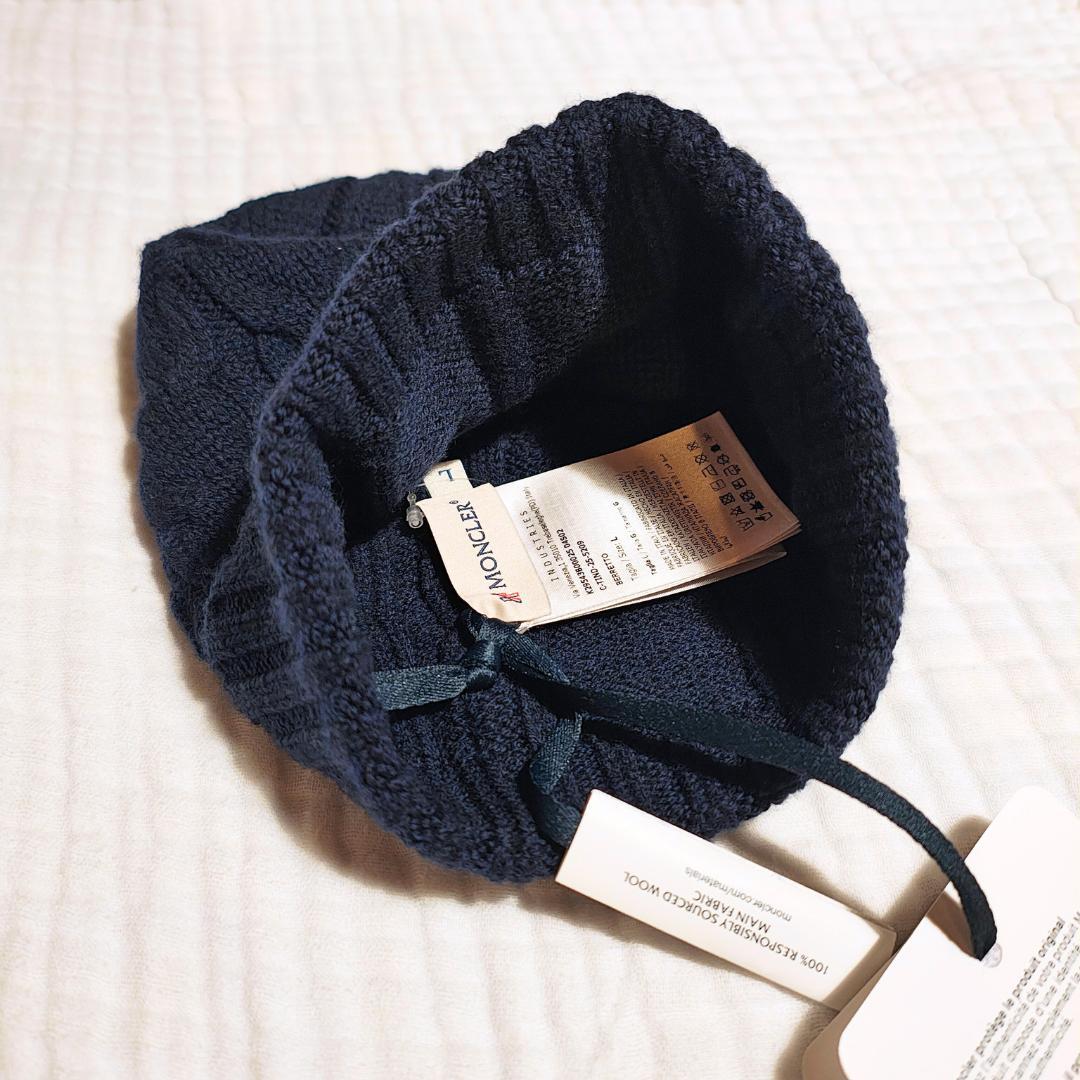 【ヤエリ】Moncler ニット帽 新品未使用 タグ付 ダークブルー