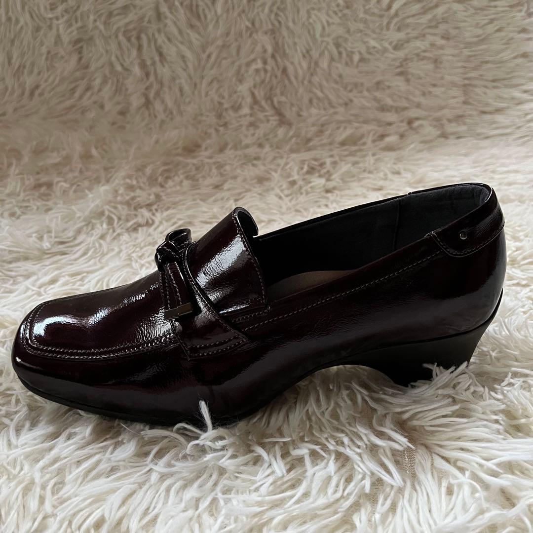 未使用級✨ ASICS pedala エナメルリボンローファー 23 EEE