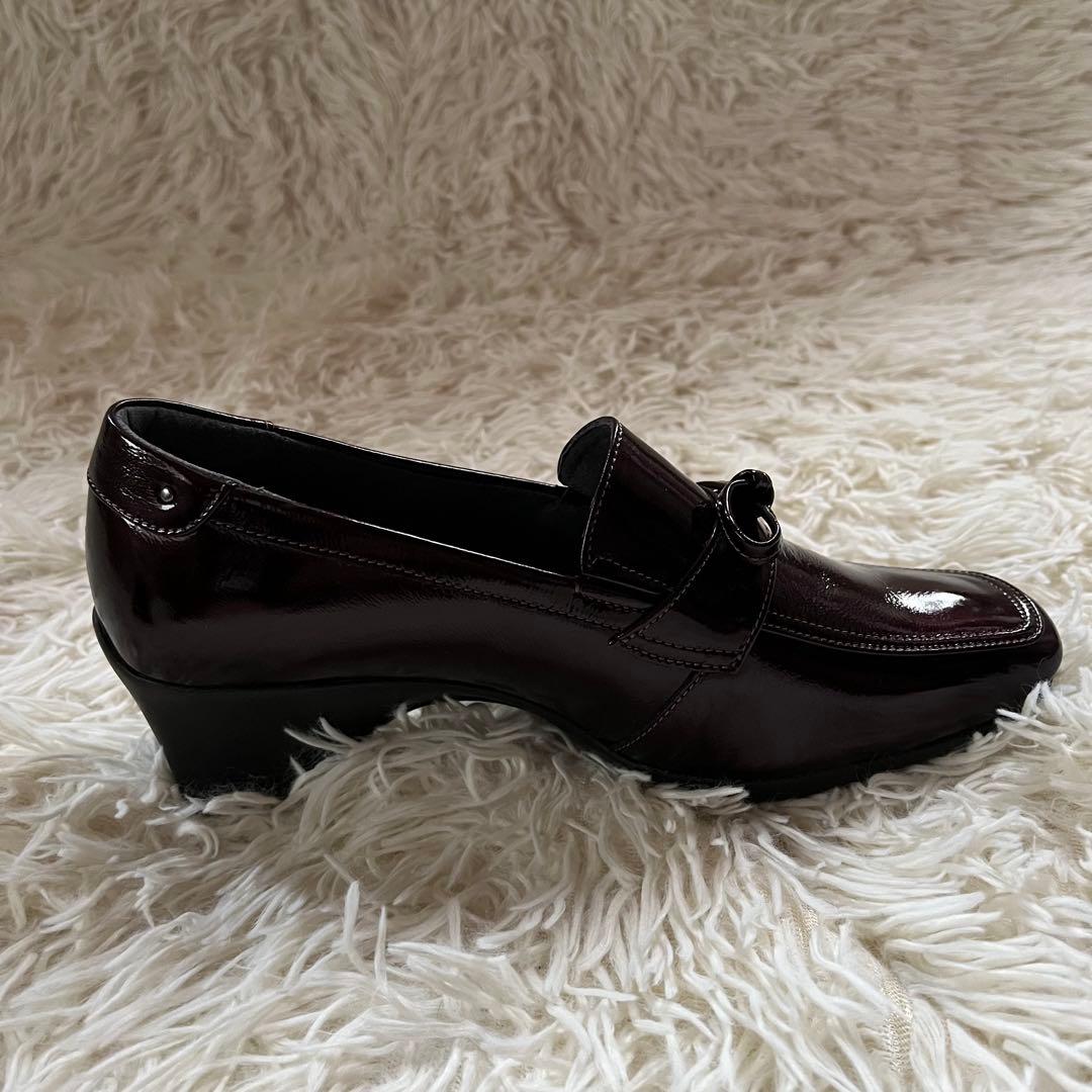 未使用級✨ ASICS pedala エナメルリボンローファー 23 EEE