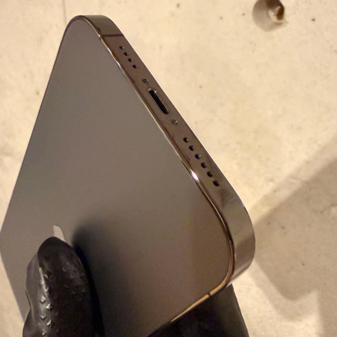 【状態良】iPhone12 Pro Max 256GB Graphite