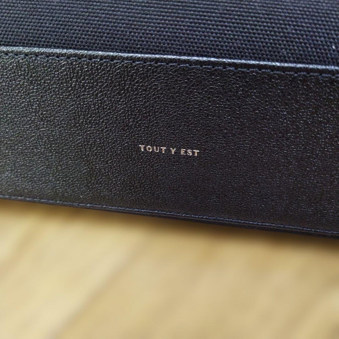 TOUT Y EST ロケ トワル スモールバッグ ブラック