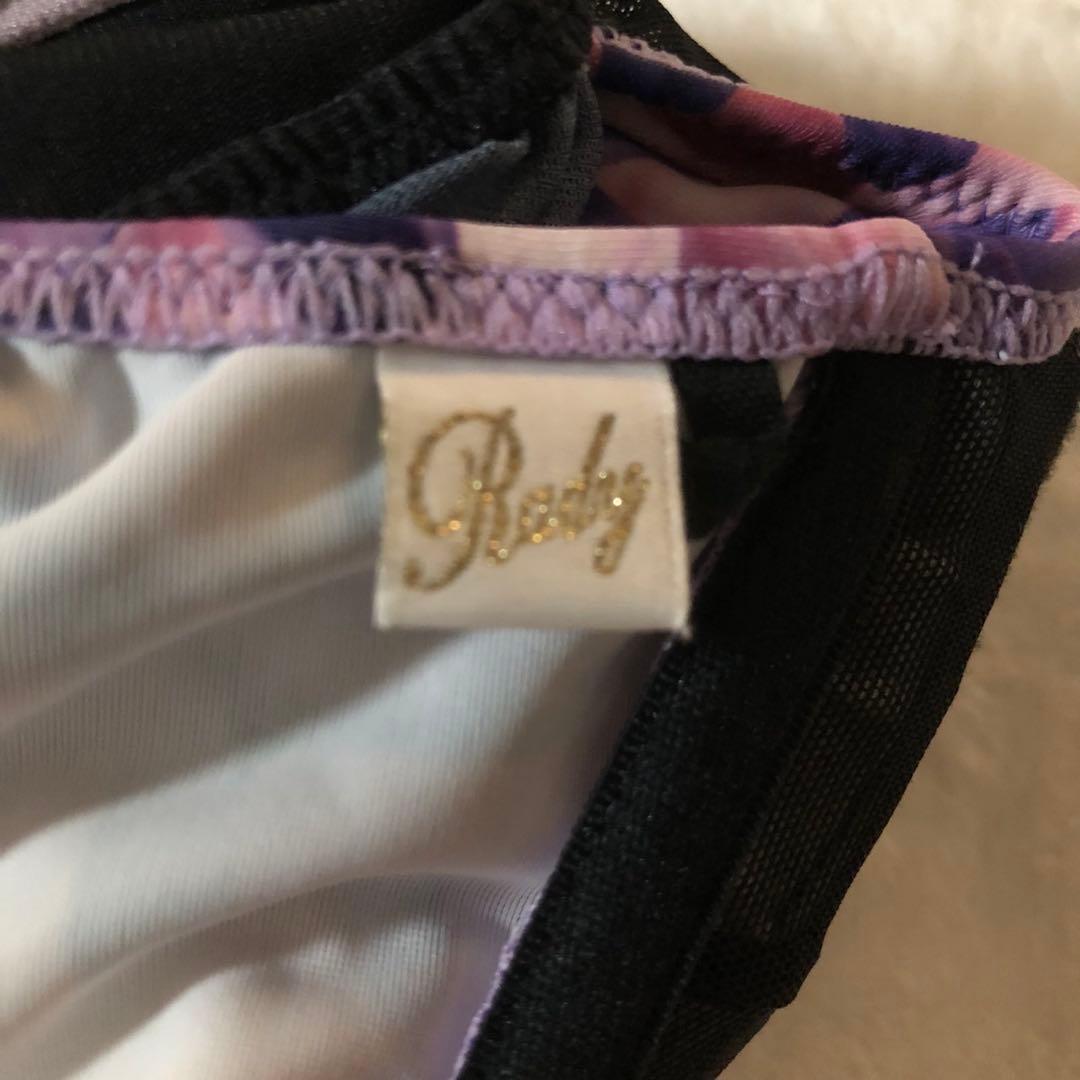 radyリゾフラビキニ　水着