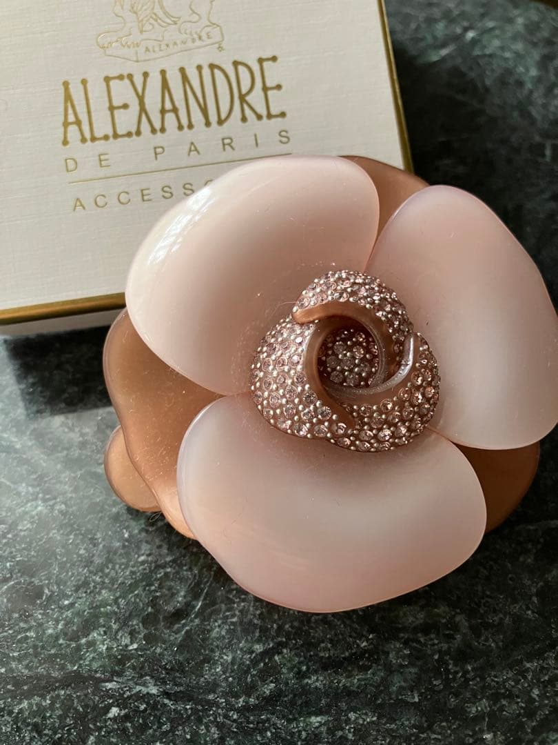 美品　アレクサンドル・ドゥ・パリ　バレッタ　お花