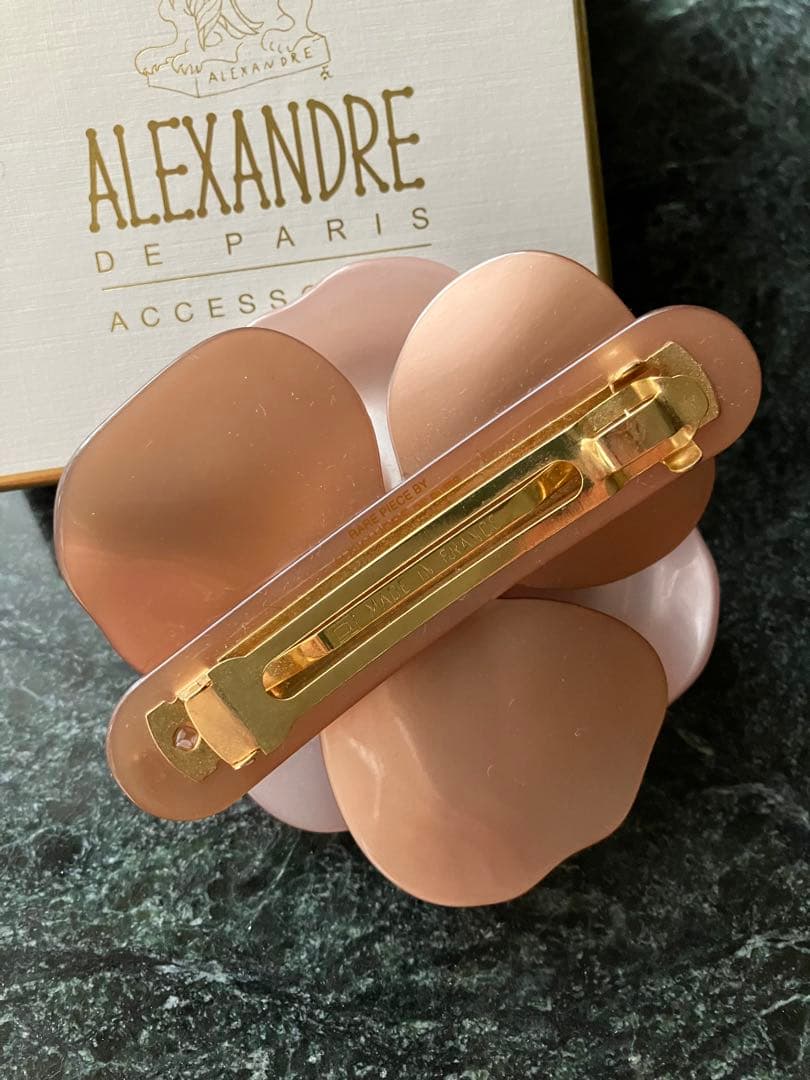 美品　アレクサンドル・ドゥ・パリ　バレッタ　お花