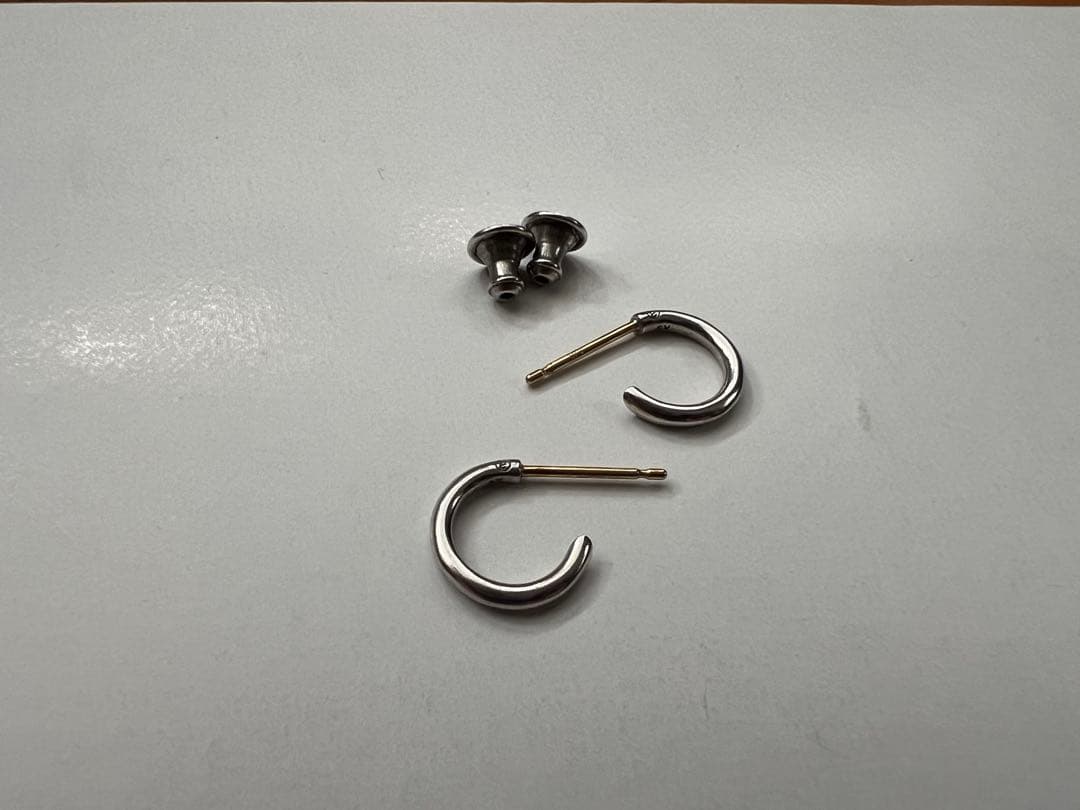 CAREERING キャリアリング　フープピアス　両耳用