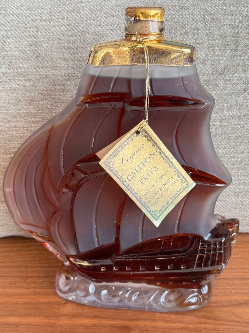 Galleon Extra ブランデー 船型ボトル　700ml